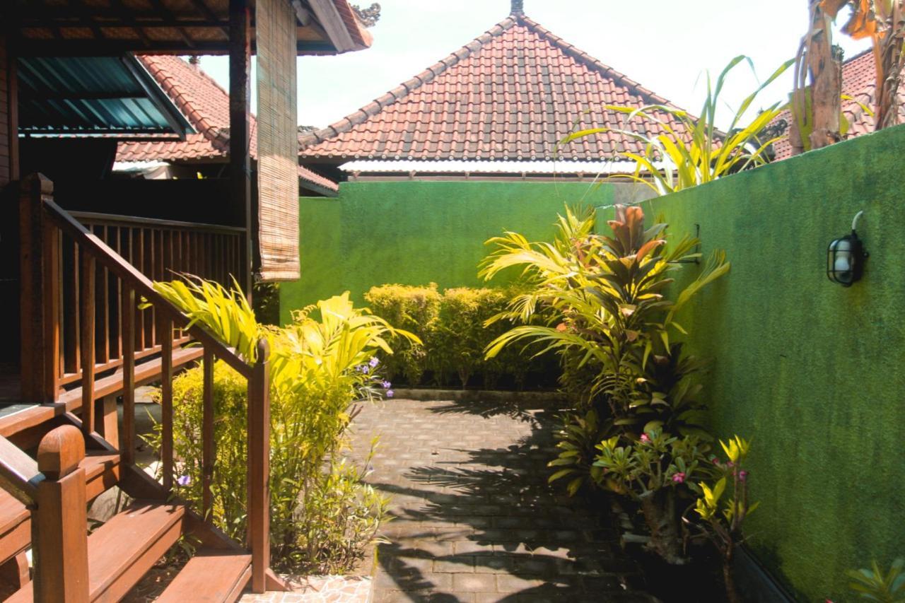 Lembongan Garden Cottages Buitenkant foto