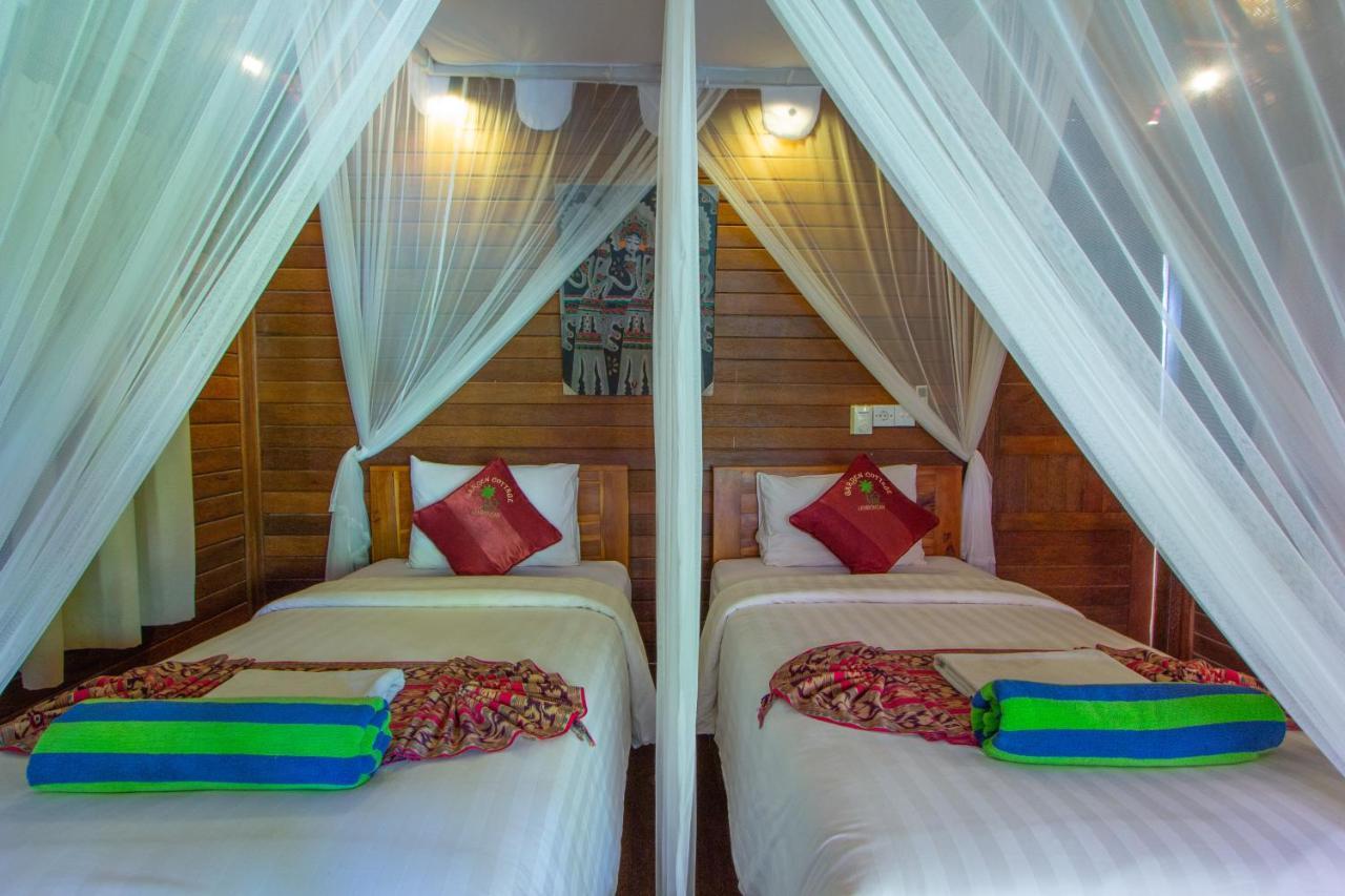 Lembongan Garden Cottages Buitenkant foto